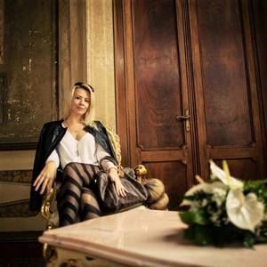 Meet your Posher, Lily